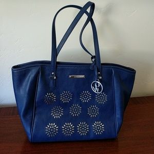 Navy & silver shoulder bag